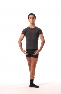 À la Quatrième Derrière